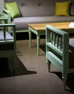 نیمکت آنتیک