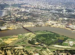 پاورپوینت تجهيزات نمونه برداري از گازها وبخارات