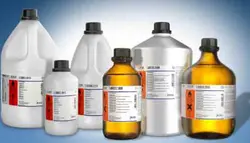 پاورپوینت مسمومیت با مواد شیمیایی موجود در خانه