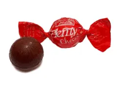 شکلات پلنتی رنگ قرمز شیرین عسل