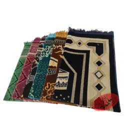 سجاده فرشی مخمل طرح 02
