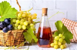 سرکه انگور طبیعی (یک لیتری)
