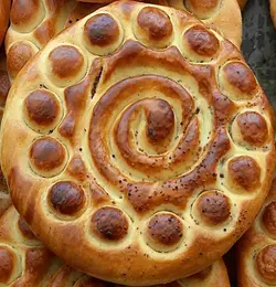 كلوچه سنتى فومن