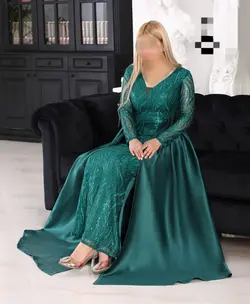 پیراهن‌ماکسی مجلسی دخترانه زنانه بلند حجاب آستیندارشیک‌جدید تاسایز بز رگ نامزدی فرمالیته عروسی ۴۰۳ دانتل پولک مزوندوز ساتن آمریکایی یاقوت شاین