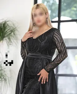 پیراهن‌ماکسی مجلسی دخترانه زنانه بلند حجاب آستیندارشیک‌جدید تاسایز بز رگ نامزدی فرمالیته عروسی ۴۰۳ دانتل پولک مزوندوز ساتن آمریکایی یاقوت شاین