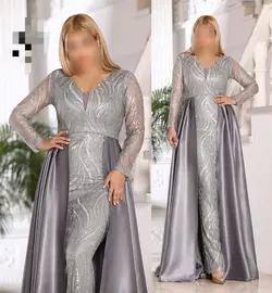 پیراهن‌ماکسی مجلسی دخترانه زنانه بلند حجاب آستیندارشیک‌جدید تاسایز بز رگ نامزدی فرمالیته عروسی ۴۰۳ دانتل پولک مزوندوز ساتن آمریکایی یاقوت شاین