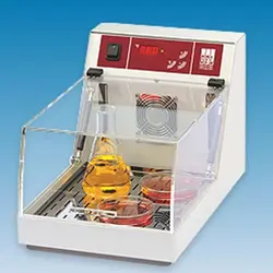 دستگاه مینی انکوباتور شیکردار مدل  4010 نمایندگی GFL