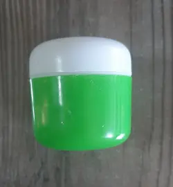 پمادی دو جداره 15گرم (مدل تخم مرغی)